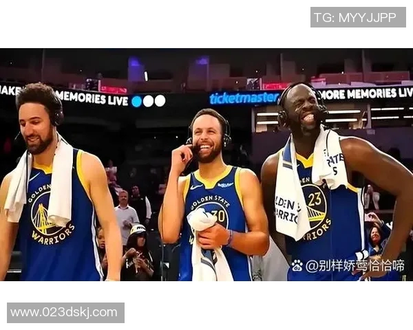 98湖人对决公牛的经典之战回顾与赛季影响分析