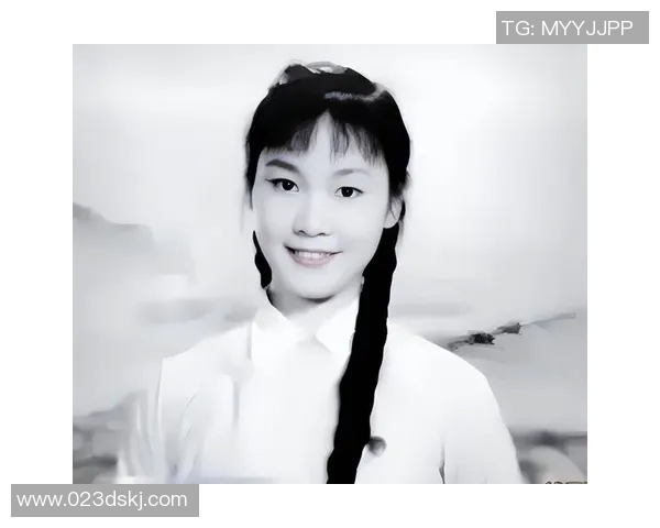 邹雨宸的艺术之路：从梦想起航到舞台绽放的精彩人生